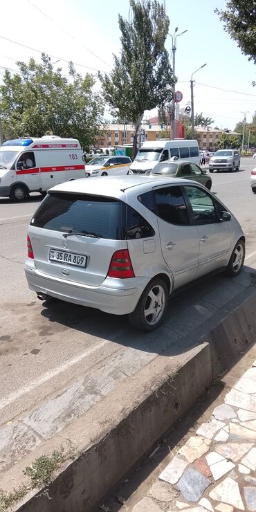 унаа алам: Mercedes-Benz C 160: 2002 г., 1.6 л, Механика, Бензин, Седан