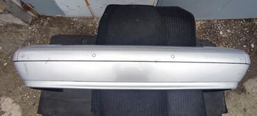 Кузовные детали: Задний Бампер Mercedes-Benz 2002 г., Б/у, цвет - Серебристый, Оригинал