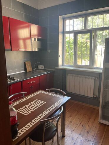 Uzunmüddətli kirayə evlər: 120 kv. m, 4 otaqlı — 18