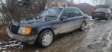 211 мерседес: Mercedes-Benz W124: 1990 г., 2 л, Механика, Бензин, Седан