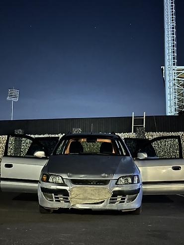 Mitsubishi: Mitsubishi Space Star: 2003 г., Универсал — 4