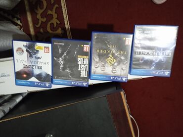 PS4 (Sony PlayStation 4): Диски на ps4, не на русском