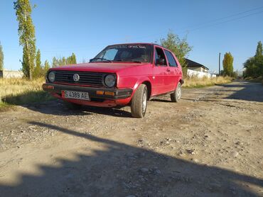 машина 180000: Volkswagen Golf: 1988 г., 1.8 л, Механика, Бензин, Седан