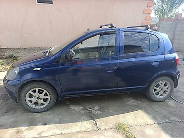дайхатсу yrv: Toyota Yaris: 2000 г., 1.3 л, Автомат, Хэтчбэк — 5