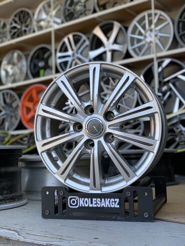 Диски: Литые Диски R 15 AC Schnitzer, Комплект, отверстий - 5, Б/у at lalafo.kg — 4 Диски: Литые Диски R 15 AC Schnitzer, Комплект, отверстий - 5, Б/у — 4
