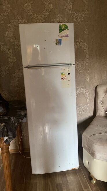 soyuducu ucun qablar: İşlənmiş 2 qapılı Beko Soyuducu Satılır, rəng - Ağ