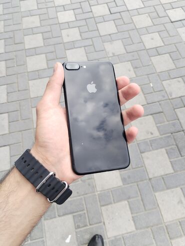 столешница из дуба: IPhone 7 Plus, 32 ГБ, Черный, Отпечаток пальца