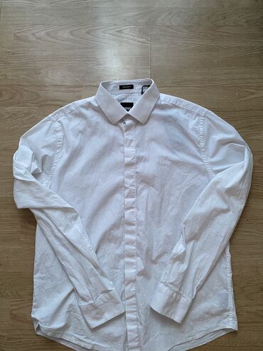 Shirts: Shirt Hugo Boss, L (EU 40), color - White