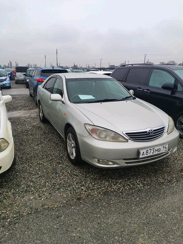 нехсия 2 ош: Toyota Camry: 2001 г., 2.4 л, Автомат, Газ, Седан