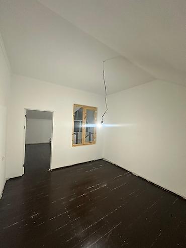 Продажа коттеджей и домов: Продается двухэтажный кирпичный дом. Дом построен из качественного at lalafo.kg — 14 Продажа коттеджей и домов: Продается двухэтажный кирпичный дом. Дом построен из качественного — 14