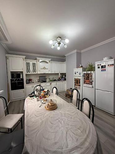 Продажа коттеджей и домов: Продаётся двухэтажный дом с цокольным этажом в селе Орто-Сай — 29