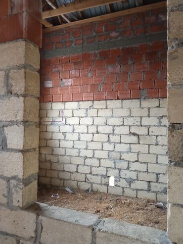 Həyət evləri və villaların satışı: 3 otaqlı, 80 kv. m, Orta təmir — 7