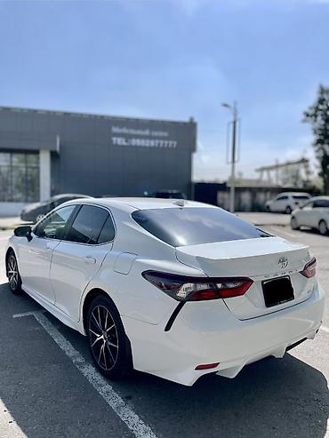Toyota: Toyota Camry: 2021 г., 2.5 л, Автомат, Бензин, Седан — 3