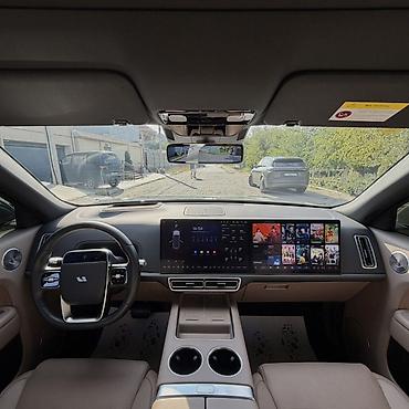 nardo grey: Lixiang L9: 2025 г., 1.5 л, Автомат, Гибрид, Внедорожник — 6