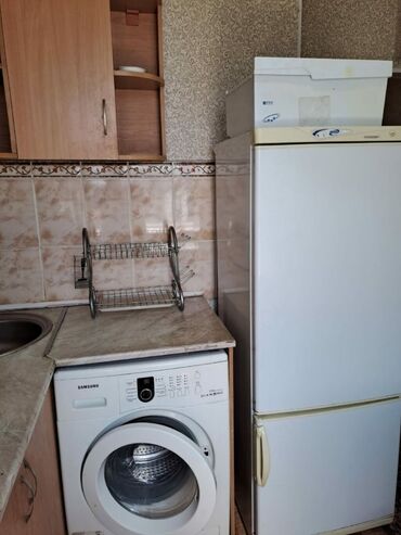 квартира бишкек ахунбаева: 2 бөлмө, Риелтор, Чогуу жашоосу жок, Толугу менен эмереги бар