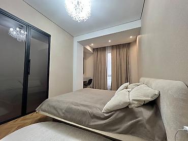 ноокат гостиницы: 3 комнаты, 118 м², Элитка, 5 этаж, Дизайнерский ремонт — 2