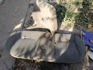 фара некся 2: Арткы орундук, Кездеме