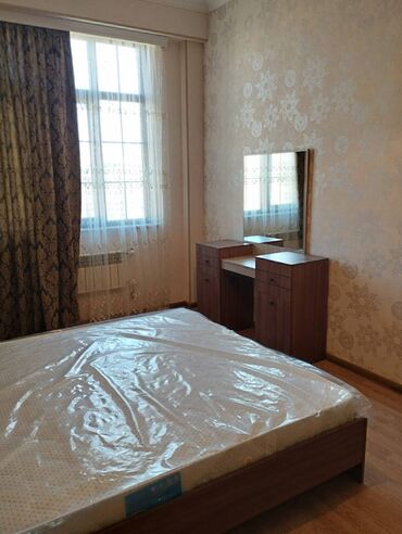 Uzunmüddətli kirayə mənzillər: Nərimanov rayonu,Tefekkür universiteti yaxınlığı,Truimp palace də,16 — 8