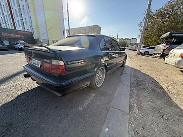 Унаа сатуу: BMW 5 series: 1993 г., 4 л, Кол менен иштөөчү, Бензин, Седан — 3