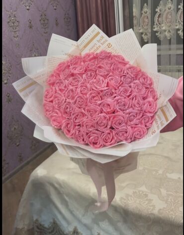 Süni güllər: Solmayan, süni buketlər — 28