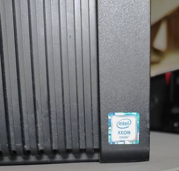 Desktop računari i radne stanice: Hp Z440 XeonE5-1660 V4/32GB DDR4/GTX 1060/SSD512GB +1TB HDD — 6