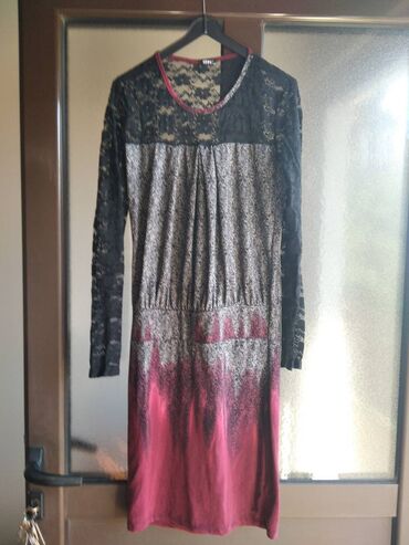 iznajmljivanje haljina laura – слике: M (EU 38), color - Multicolored, Evening, Long sleeves