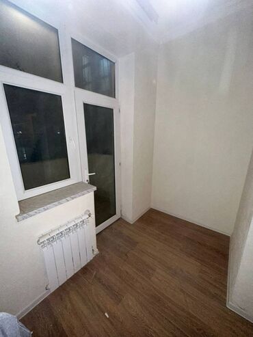 Uzunmüddətli kirayə mənzillər: Hövsan Mida 1 Layihəsində Yeni tikili 7 mərtəbəli binanın 1-ci — 8