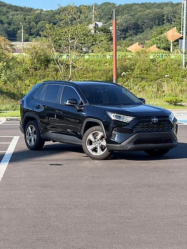 раф4 передняя губа: Toyota RAV4: 2021 г., 2.5 л, Автомат, Гибрид, Внедорожник — 1