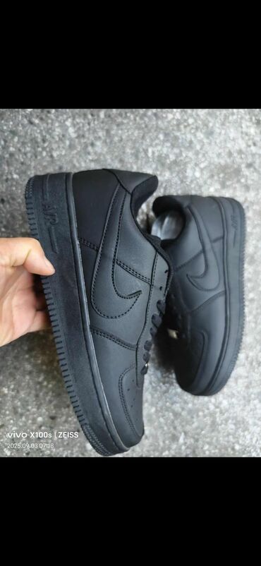 Women's Sneakers and athletic shoes: Patike na lalafo.rs — 4 Women's Sneakers and athletic shoes: Patike — 4