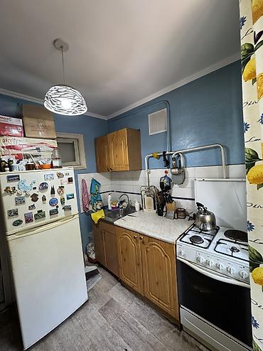 Батирлерди сатуу: 3 бөлмө, 60 м², Жеке план, 2 кабат, Ремонт талап кылынат — 8