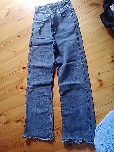 Cinslər: Qadınlar üçün geniş kəsimli boz denim şalvar - Rəng: tünd — 1