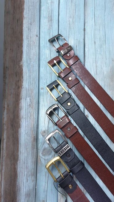 Ремни и пояса: Ремень из натуральной кожи. Толщина 3-4 мм. Длину подберем — 25