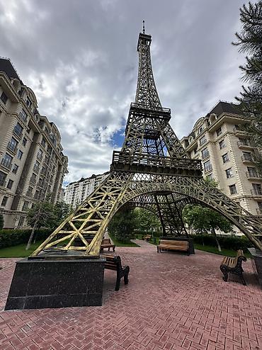 3 комнаты, 145 м², Асанбай мкр Элитка, 6 этаж, ПСО (под самоотделку)