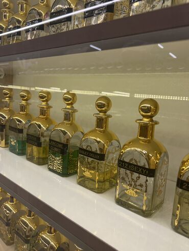 Inzibati heyət: Satış məsləhətçisi tələb olunur, 18-29 yaş, 1 ildən az təcrübə, Gündəlik ödəniş