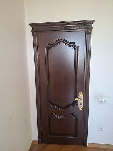 Klassik üslubda massiv ağac qapılar dəsti - Material: qalın massiv