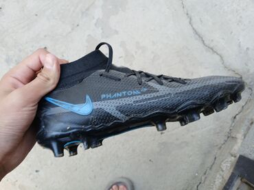 Бутсы: Футбольные бутсы Nike Phantom GT (шнуровка, носок-манжета) - Цвет