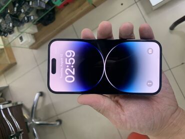 номер телефон: IPhone 14 Pro, Б/у, 256 ГБ, Jet Black, Зарядное устройство, Защитное стекло, Чехол, В рассрочку, 81 %