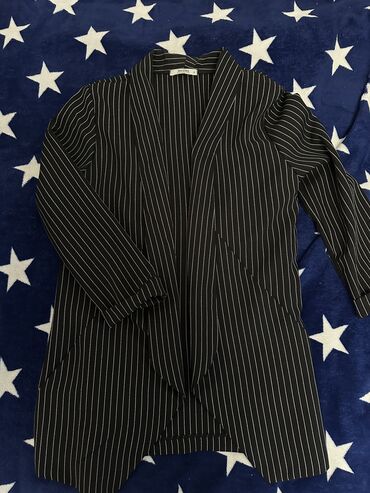 стильные пиджаки для девушек: Пиджак, Без пуговиц, С короткими рукавами, Приталенная модель, XS (EU 34), S (EU 36)
