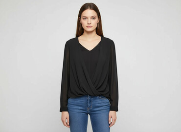 ccc sandały czarne na obcasie: Coast, Women's blouse, size S
