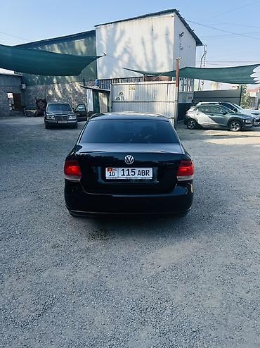 e 302: Volkswagen Polo: 2010 г., 1.6 л, Автомат, Бензин, Седан — 5