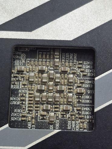 sitnice za kucu: Sapphire NITRO grafička kartica – backplate sa BIOS switch-om — 1