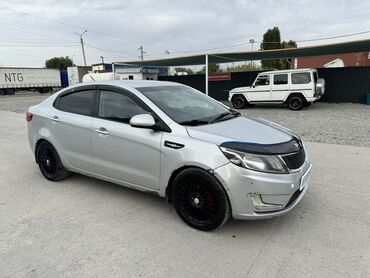 авто за 250000: Kia Rio: 2013 г., 1.6 л, Механика, Бензин