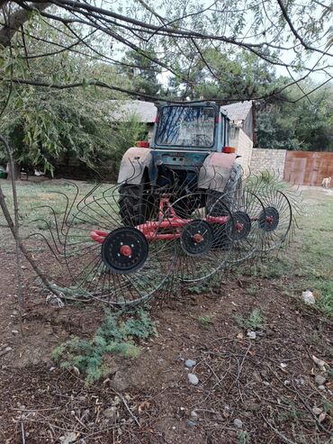 Traktorlar: İdeal vəziyyətdə mator karopqa Alətlərlə bir yerdə satılır hər biri — 6
