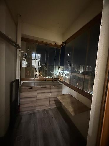 Köhnə tikili: Bakıxanov qəs., 3 otaqlı, Yeni tikili, m. Neftçilər, 100 kv. m — 7