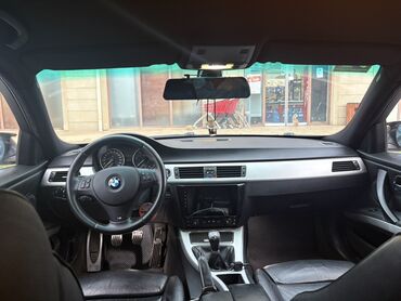 BMW: BMW 3 series: 2 l | 2005 il Sedan — 7