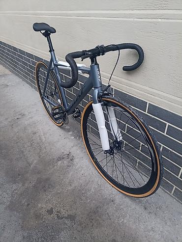 Шоссейные велосипеды: Продаю Фикс велосипеды алюминий рама 28 колеса есть жилезные есть — 6