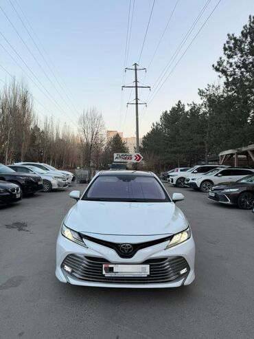Toyota: Toyota Camry: 2018 г., 2.5 л, Автомат, Бензин, Седан — 2