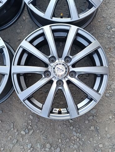 Диски: Литые Диски R 15 Комплект, отверстий - 5, Б/у at lalafo.kg — 6 Диски: Литые Диски R 15 Комплект, отверстий - 5, Б/у — 6