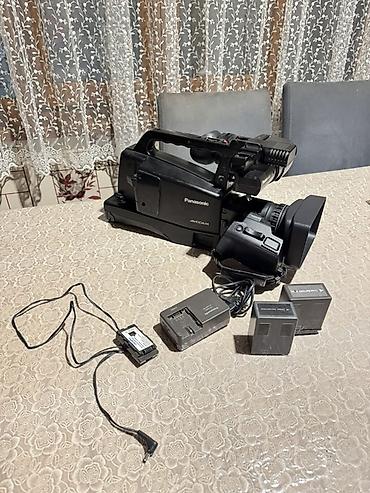 hdmi kabel mini: Panasonic AVCCAM AG-HMC84ER peşəkar videokamera Qiymətdə razılaşma — 2
