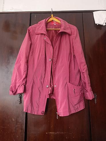 Продам куртки весенние размер 52 . 4XL